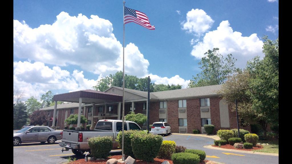Americas Best Value Inn & Suites - Bluffton Esterno foto