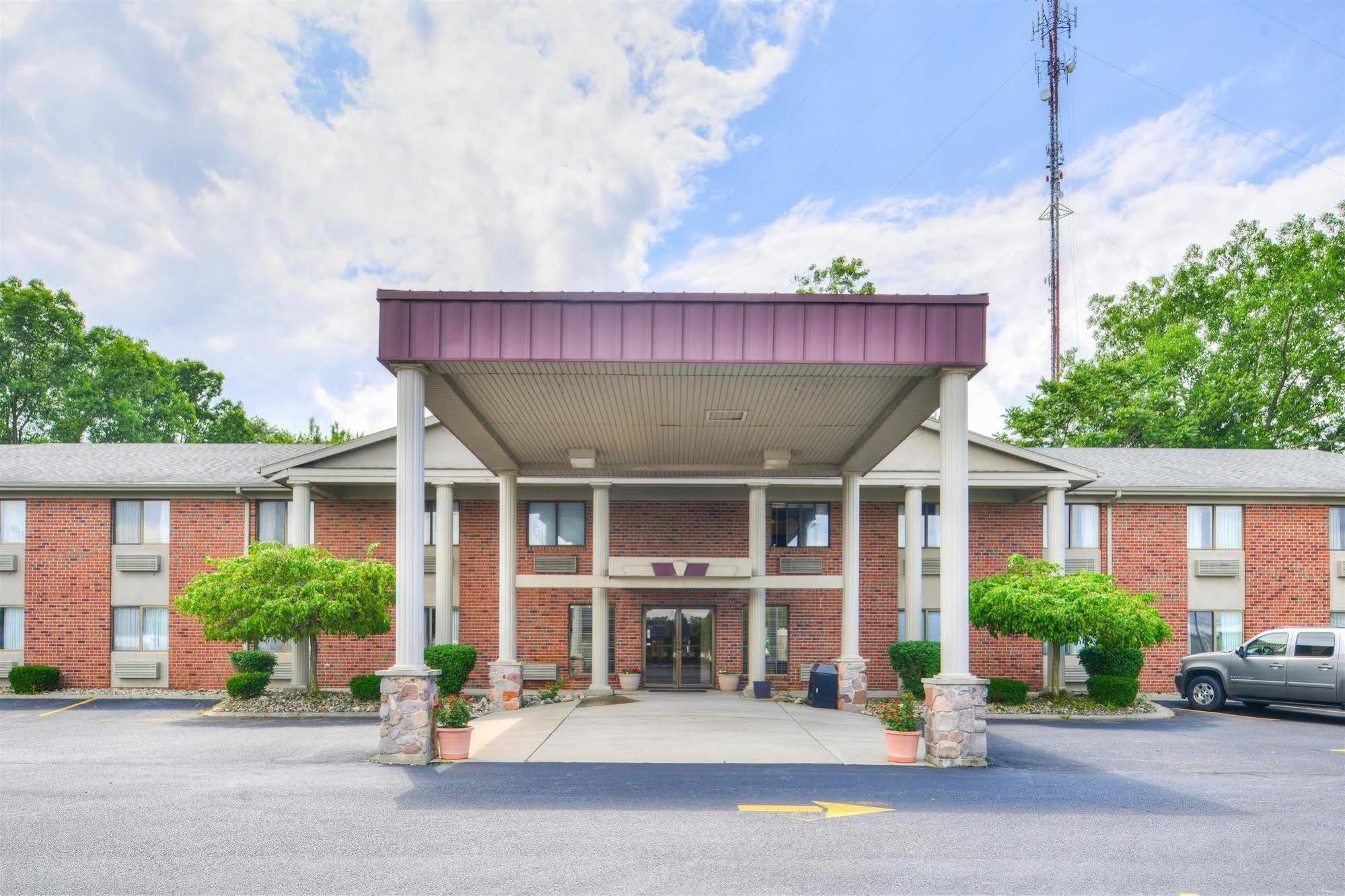 Americas Best Value Inn & Suites - Bluffton Esterno foto