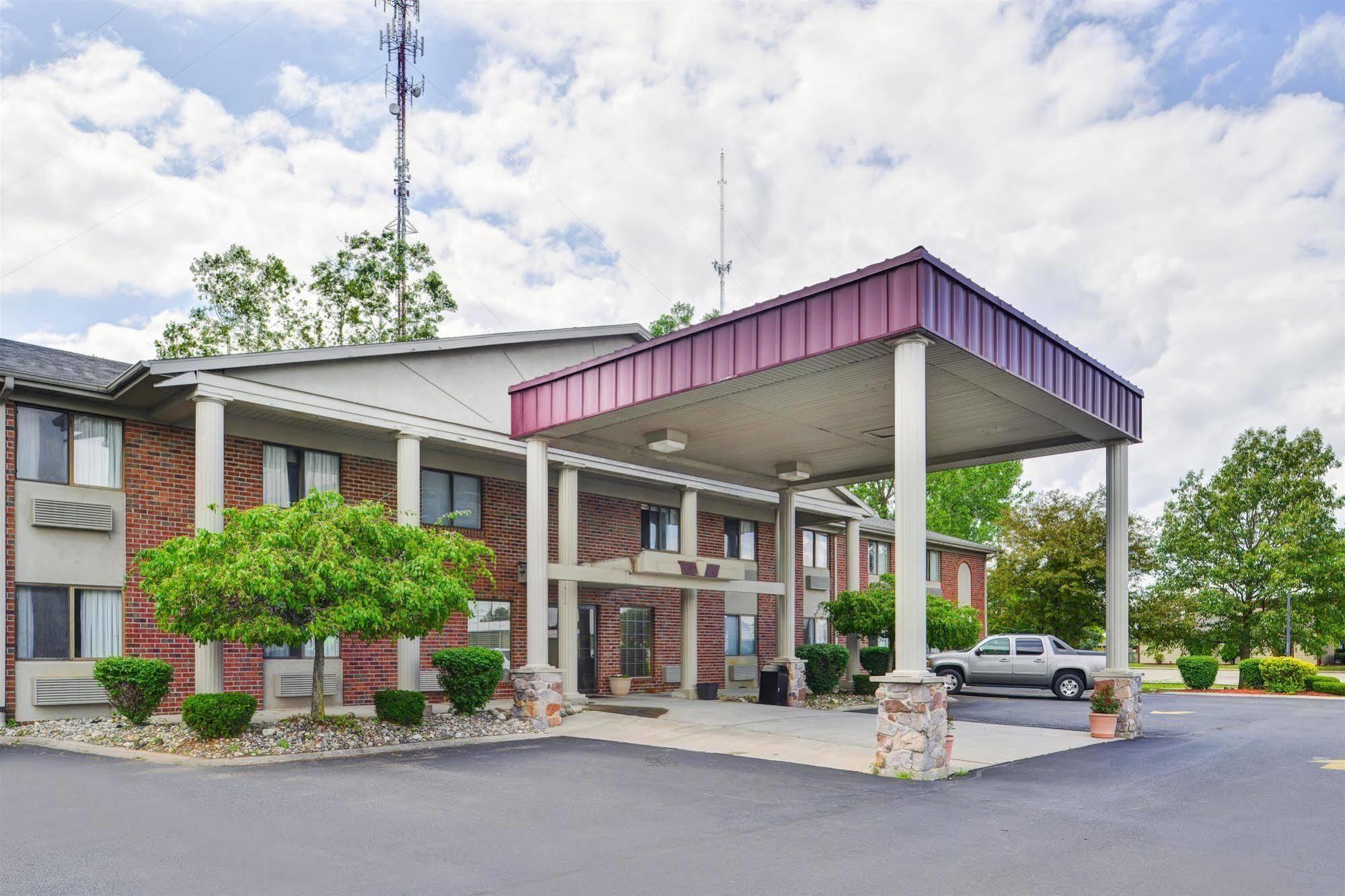 Americas Best Value Inn & Suites - Bluffton Esterno foto
